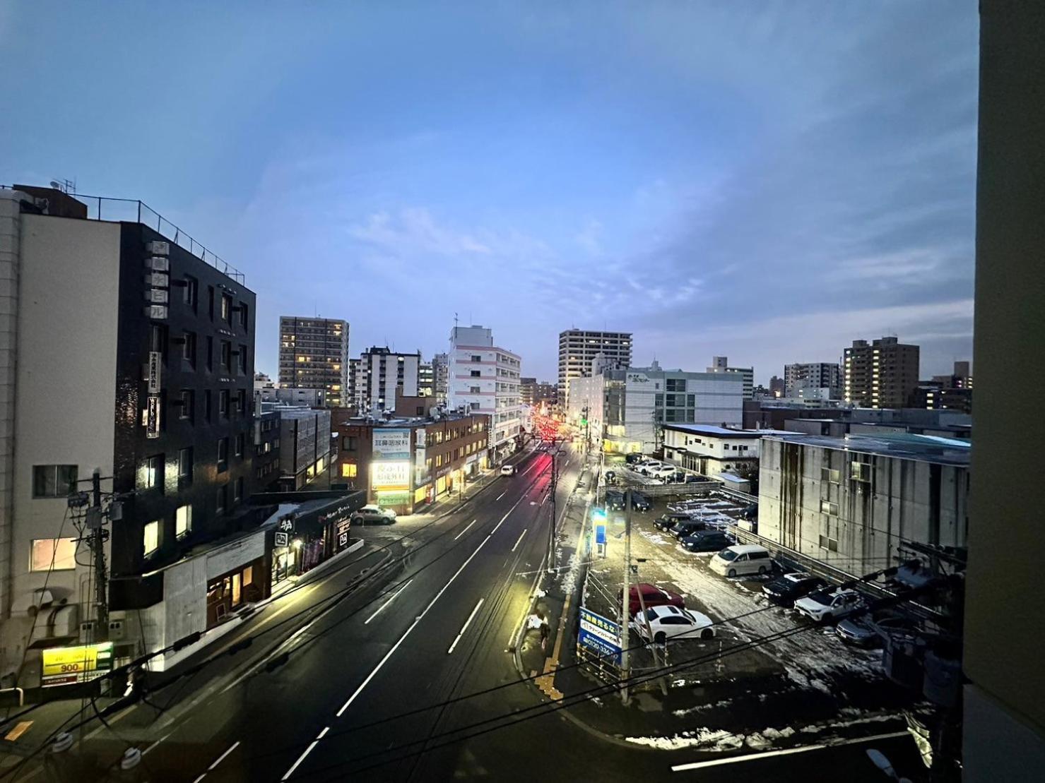 Ams Hiragishi 11 Rm 502 平岸駅から3分 解放感あって明るいお部屋 家族やお友達と 札幌ドームや中心部まで1駅 Apartment Ngoại thất bức ảnh